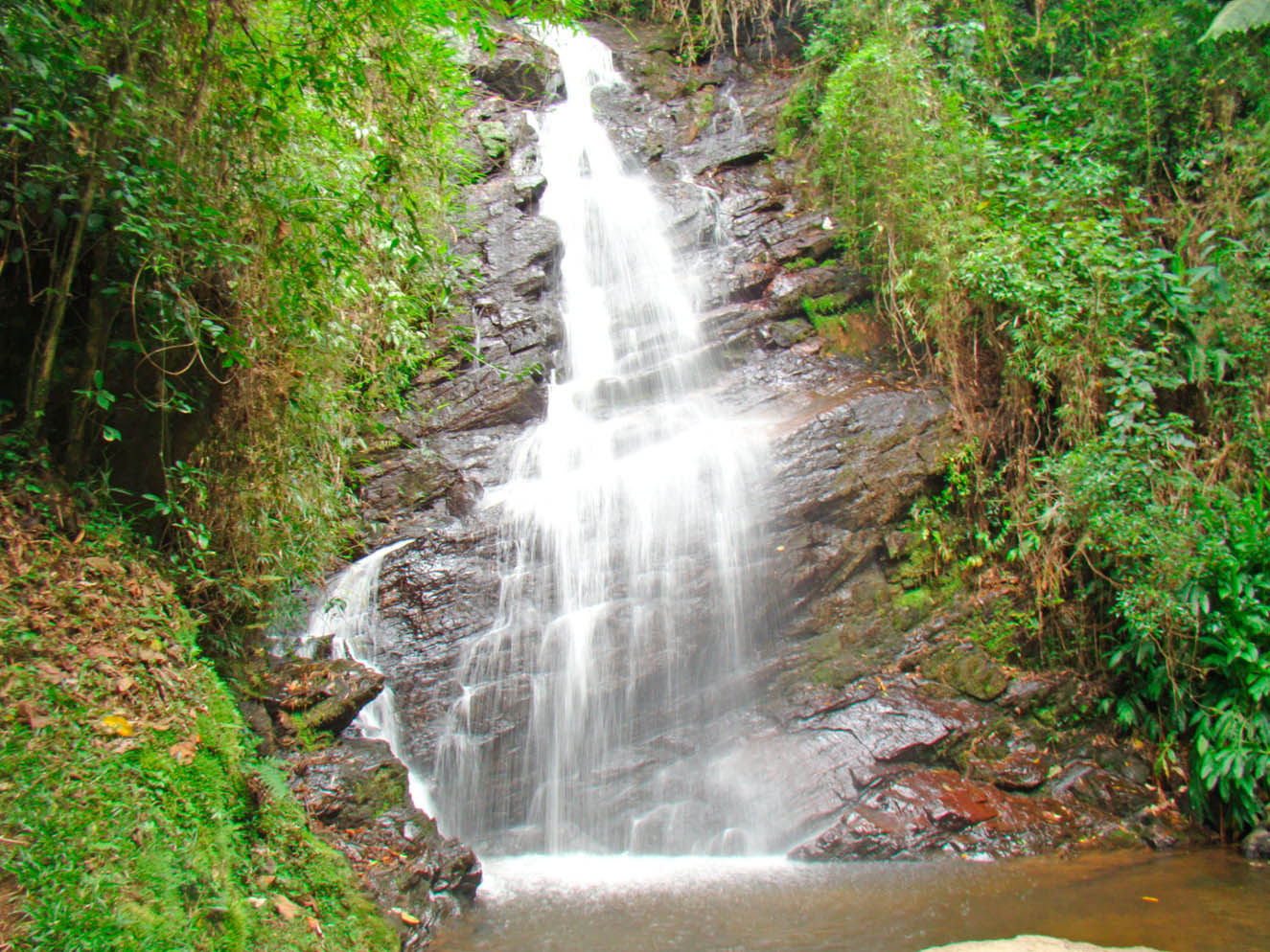 Turismo - Cachoeira Véu da Noiva - Pousada Rio Minas - Visconde de Mauá-RJ